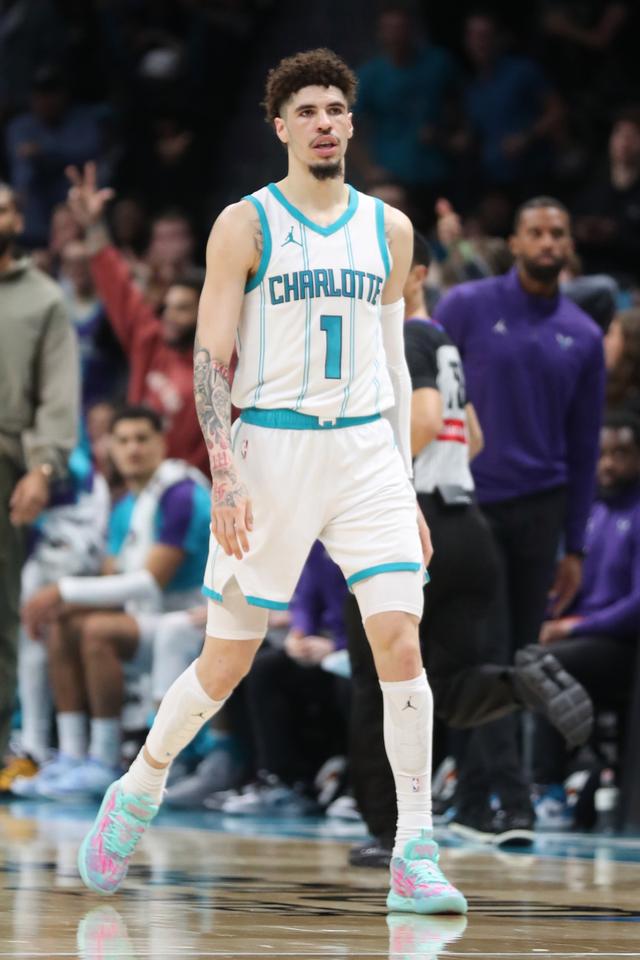 这也行？Karsa在掘金比赛中状态火爆风云突变夏洛特黄蜂赛后伤情更新，新疆广汇围绕葡超豪取连胜的简单介绍开云体育官网